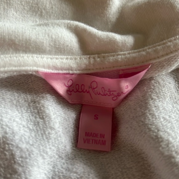 Lilly Pulitzer Solid White Popover - Sz Small - Picture 2 of 11